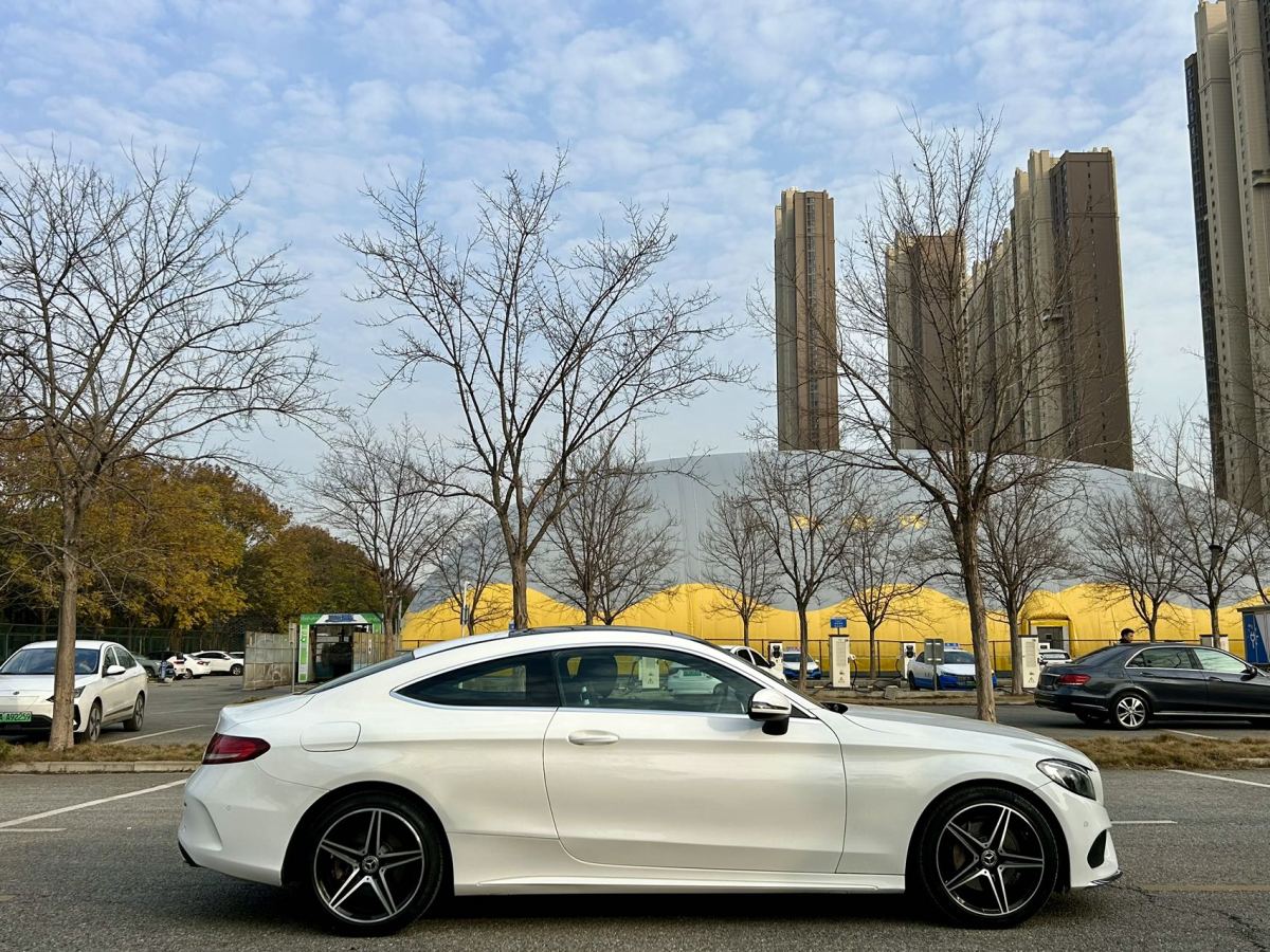 奔馳 奔馳C級  2018款 C 200 4MATIC 轎跑車圖片