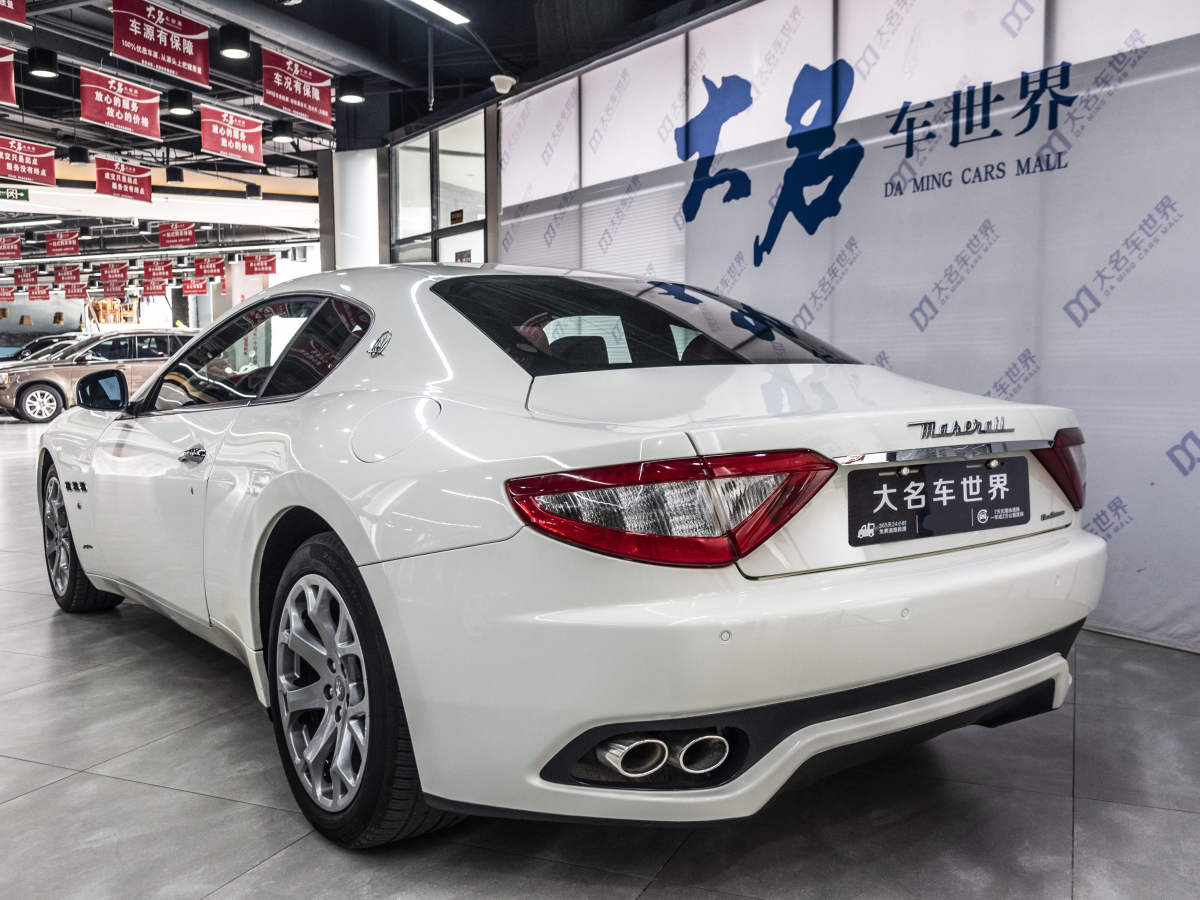 瑪莎拉蒂 GranTurismo  2007款 4.2L 標(biāo)準(zhǔn)版圖片