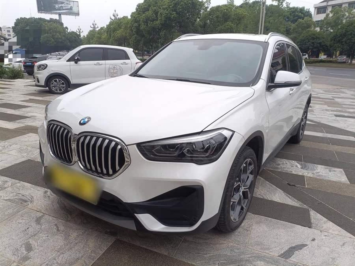 寶馬 寶馬X1  2022款 sDrive25Li 領(lǐng)先型圖片