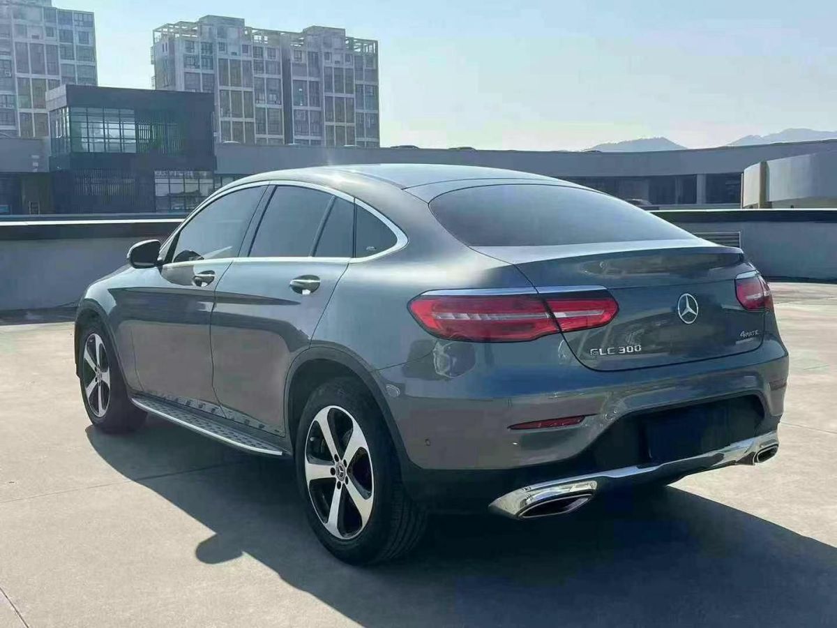 奔馳 奔馳GLC轎跑 AMG  2020款 AMG GLC 43 4MATIC 轎跑SUV圖片