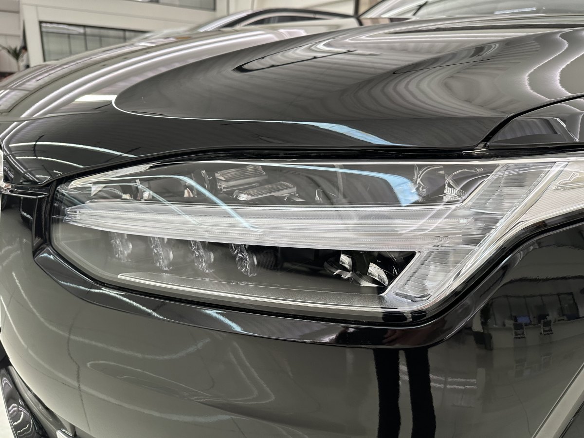 沃爾沃 XC90  2024款 B6 智逸豪華版 7座圖片