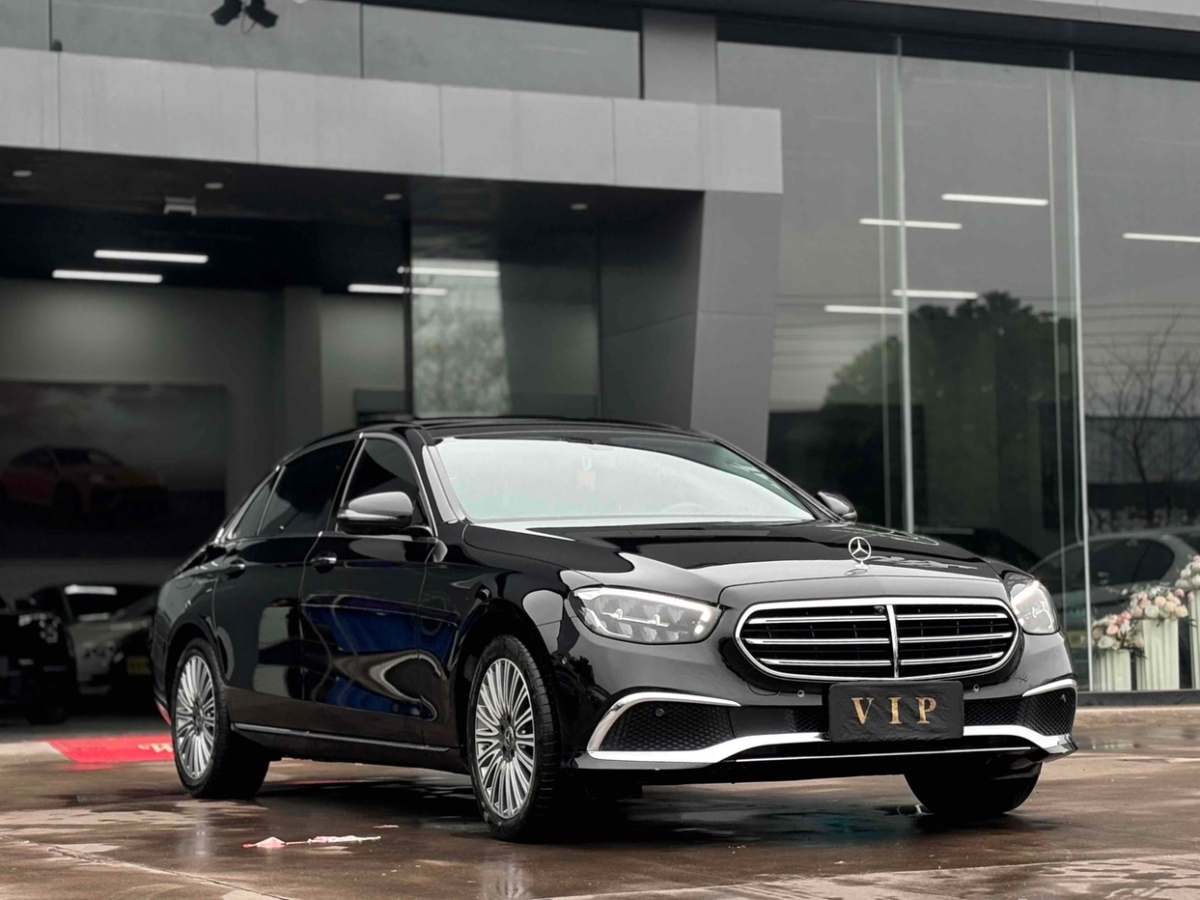 奔馳 奔馳E級  2022款 E 300 L 豪華型圖片