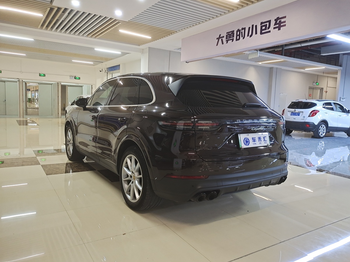 保時捷 Cayenne新能源  2022款 Cayenne E-Hybrid 2.0T 鉑金版圖片