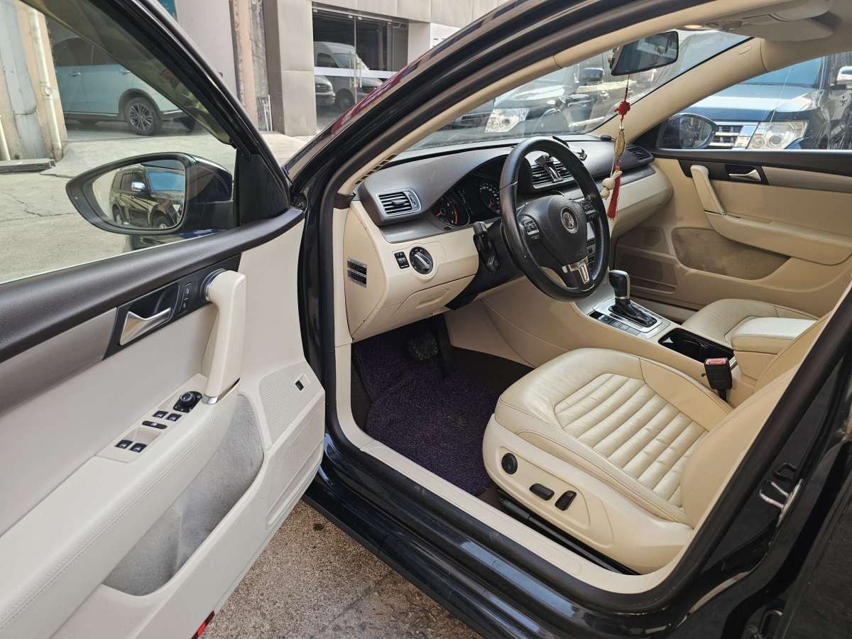 大眾 邁騰  2013款 1.8TSI 領(lǐng)先型圖片