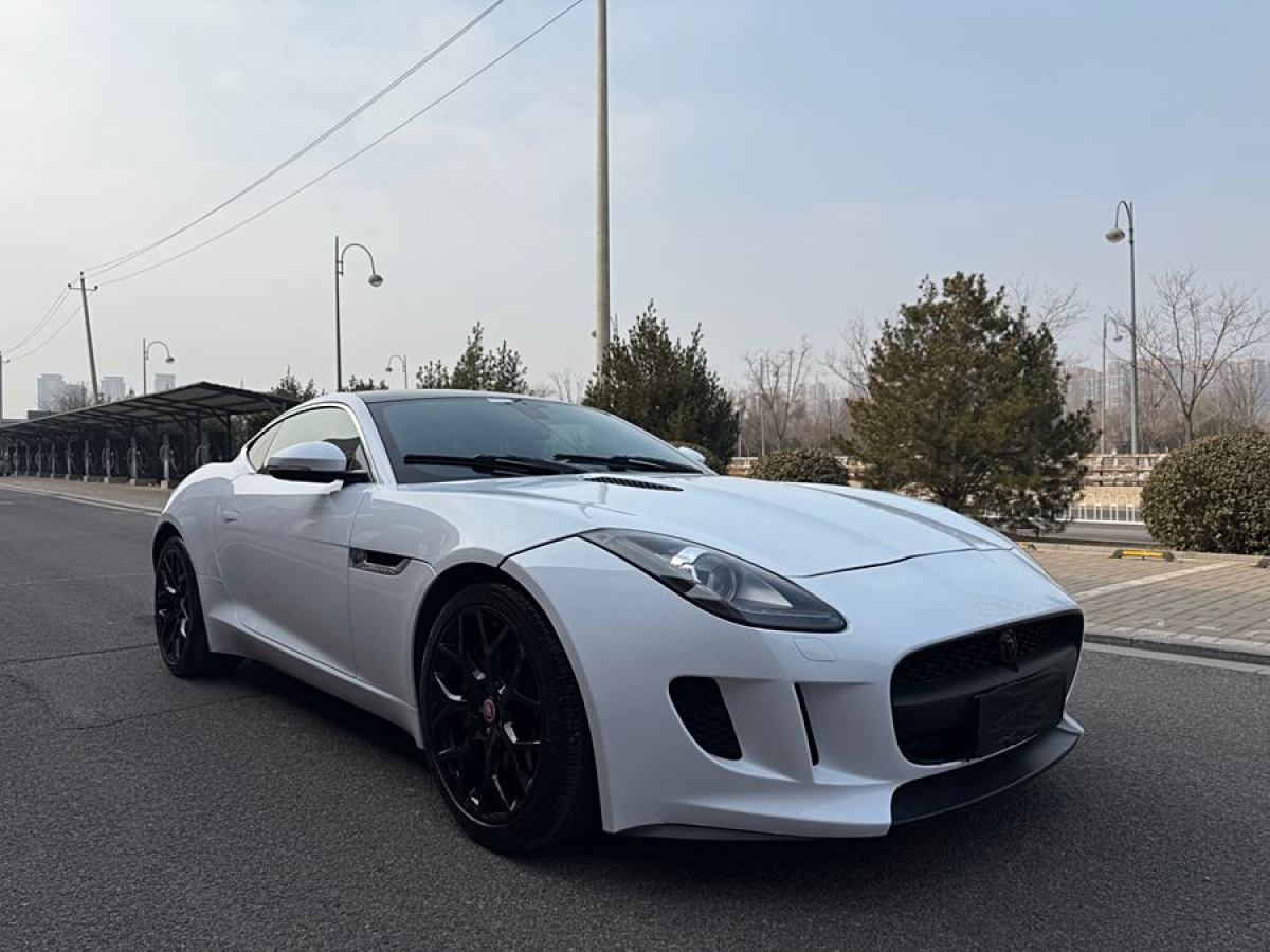 捷豹 F-TYPE  2016款 3.0T 硬頂版圖片