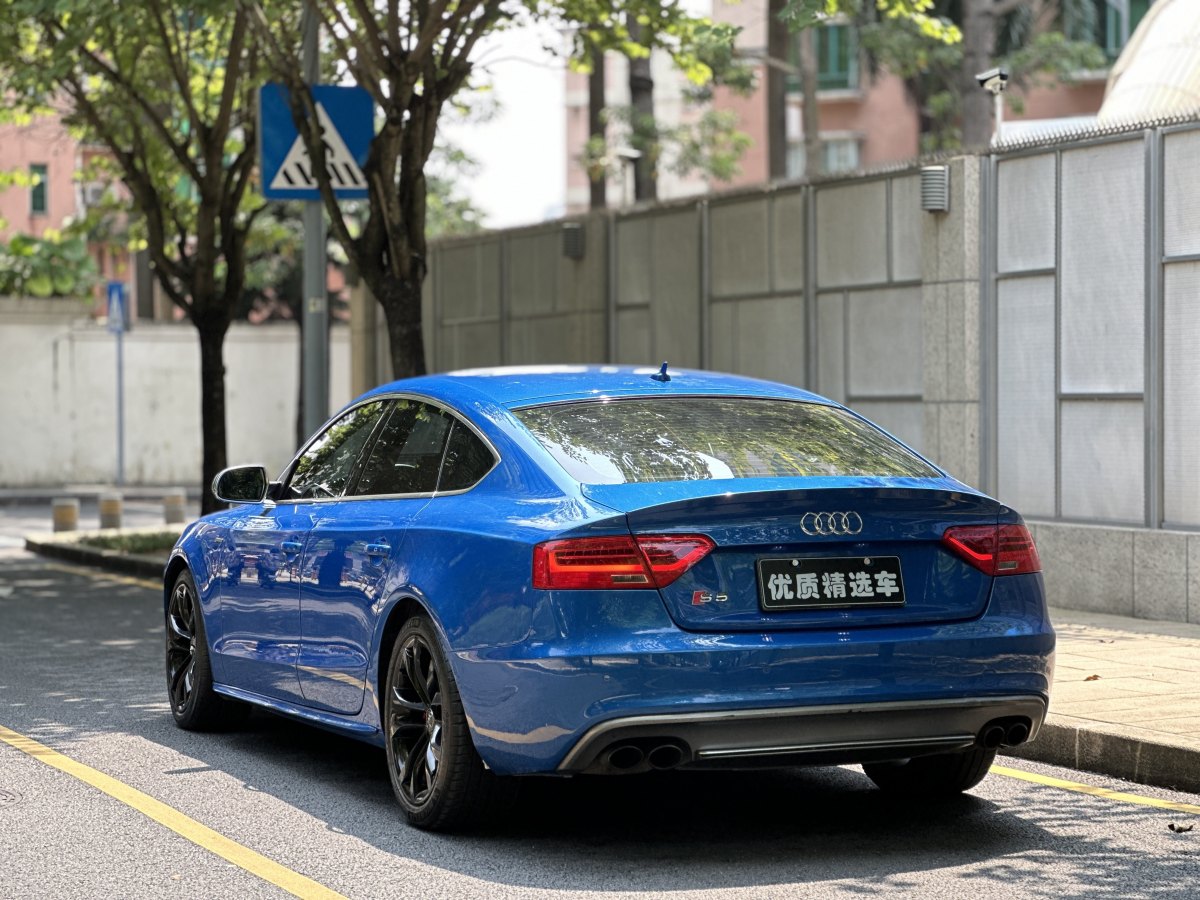 2012年9月奧迪 奧迪S5  2012款 S5 3.0T Sportback