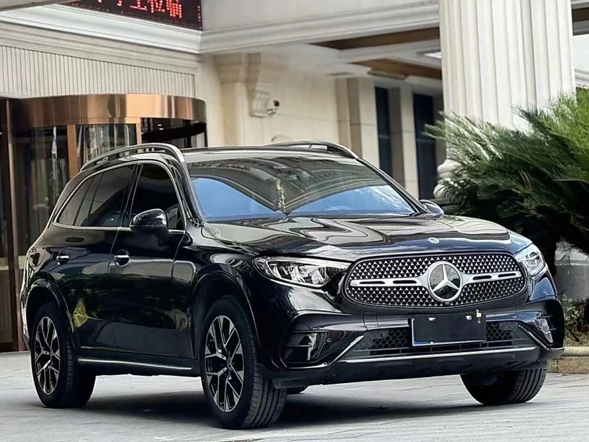 奔馳 奔馳GLC  2023款 改款 GLC 260 L 4MATIC 豪華型 5座圖片