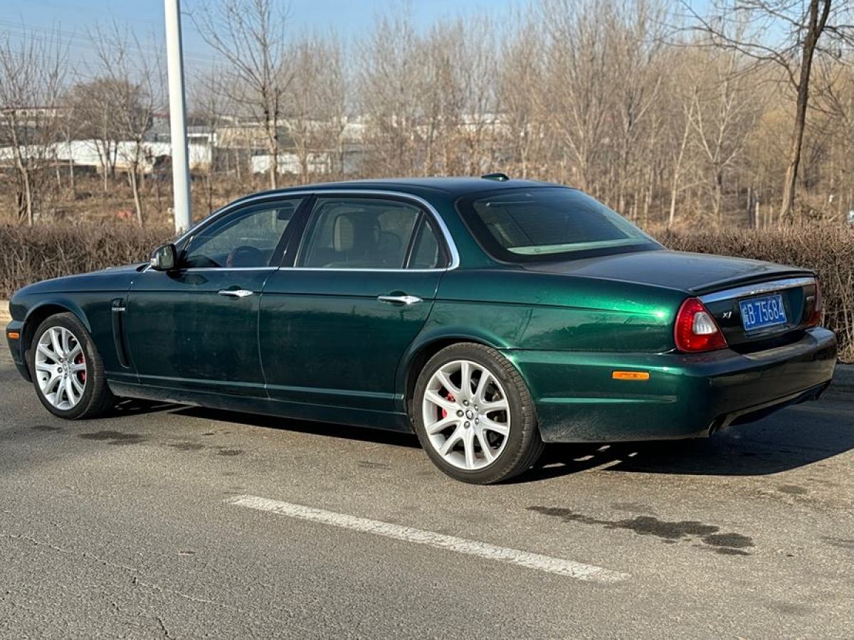 捷豹 XJ  2007款 XJ6L 3.0皇家加長版圖片