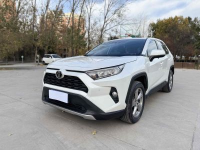 2023年1月 豐田 RAV4 榮放 2.0L CVT兩驅(qū)風(fēng)尚版圖片