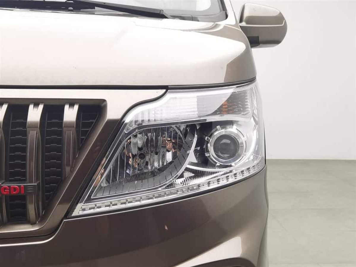 長(zhǎng)安歐尚 長(zhǎng)安睿行M60  2023款 1.5L GDI舒適型客車6/7座圖片