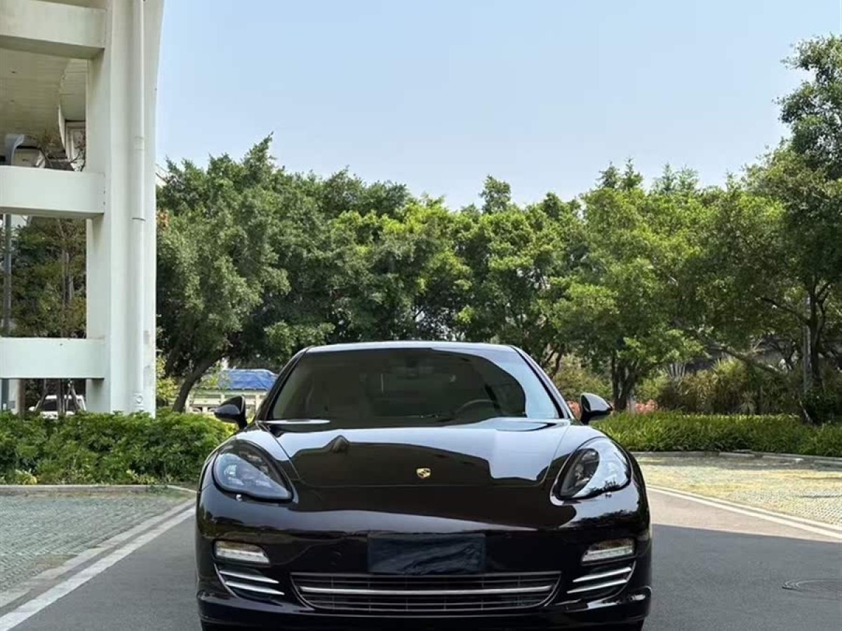 保時(shí)捷 Panamera  2013款 Panamera 4 Platinum Edition 3.6L圖片