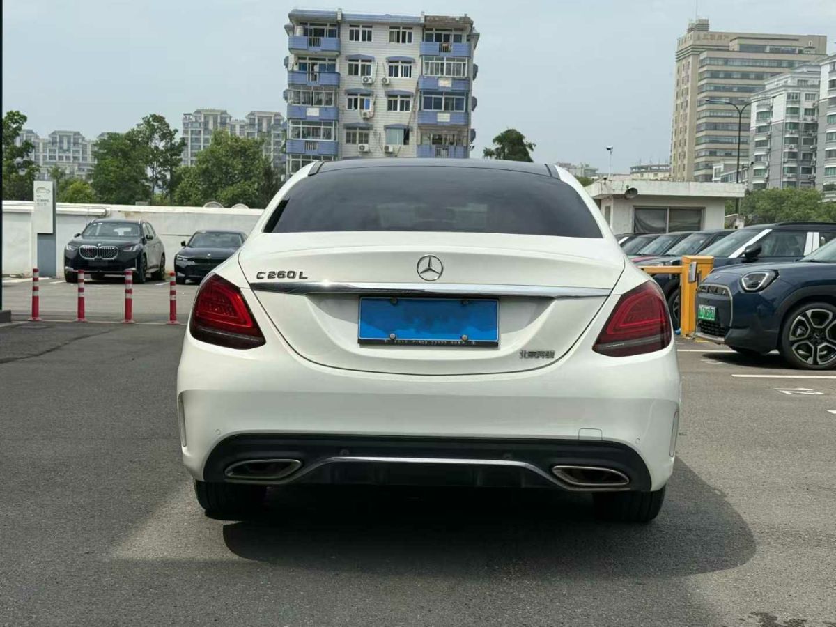奔馳 奔馳C級(jí)  2018款 C 300 L圖片
