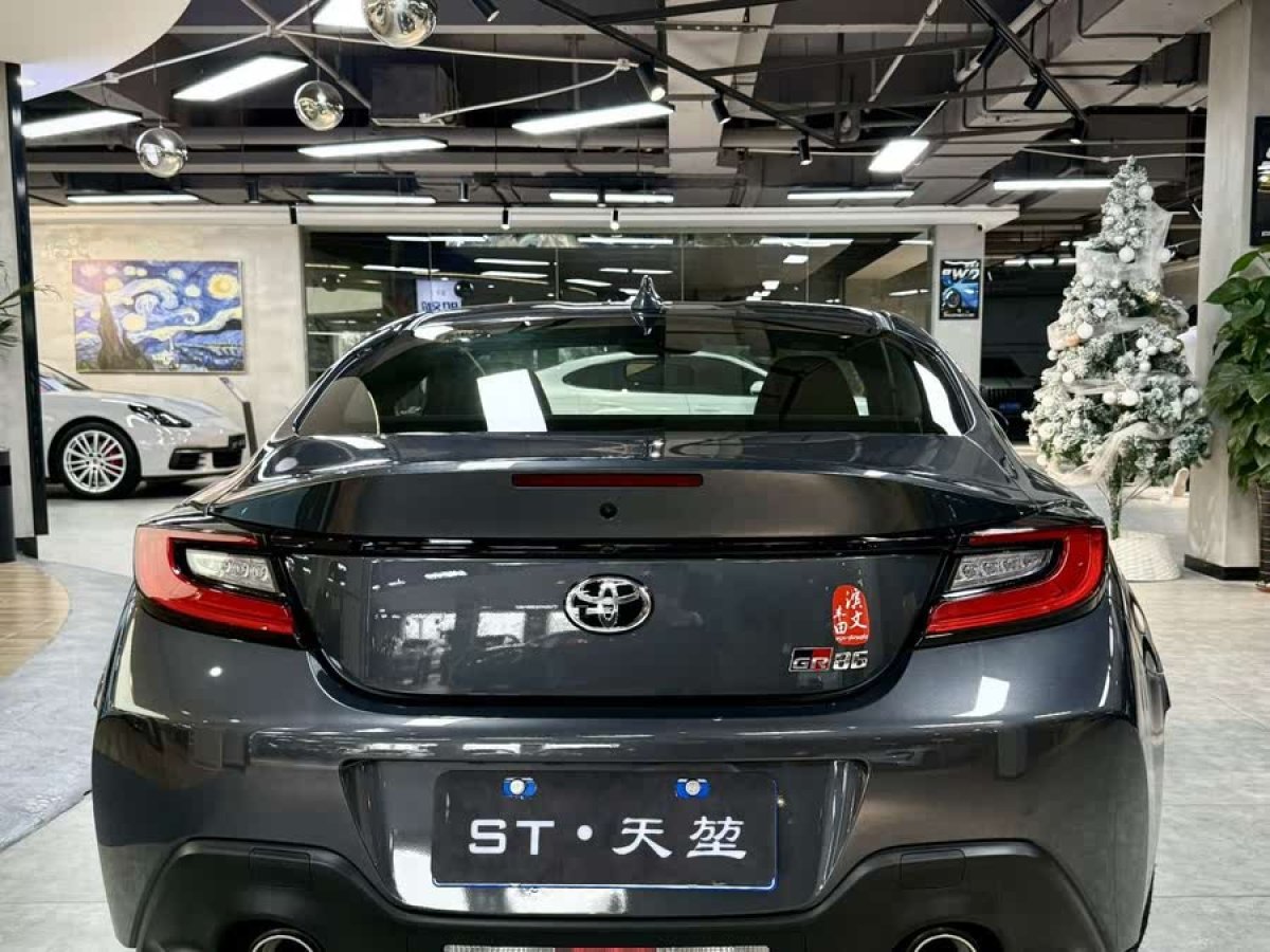 豐田 86  2022款 GR 86 2.4L 手動(dòng)版圖片