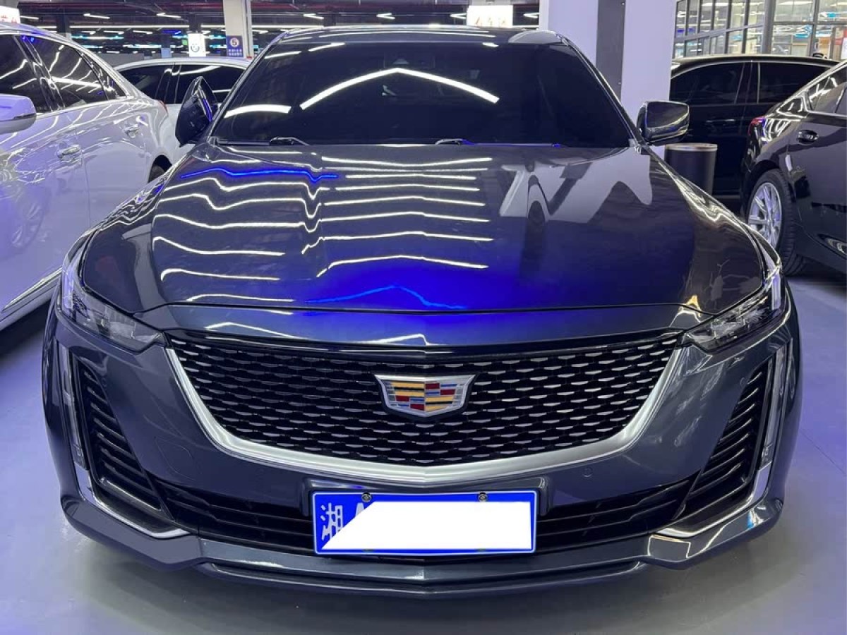 凱迪拉克 CT5  2021款 28T 領(lǐng)先運(yùn)動(dòng)型圖片