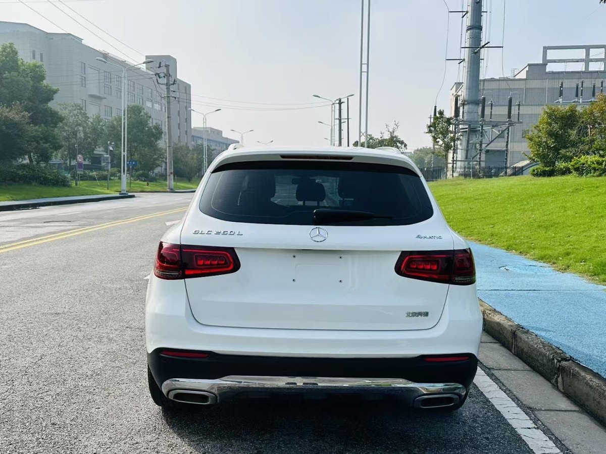 奔馳 奔馳GLC  2018款 改款 GLC 260 4MATIC 動感型圖片