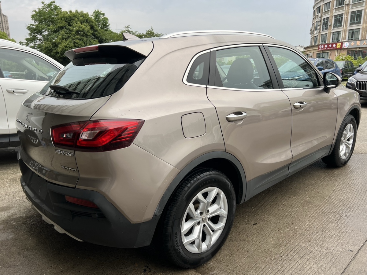 2019年7月寶沃 BX5  2017款 20TGDI 自動兩驅(qū)先鋒型