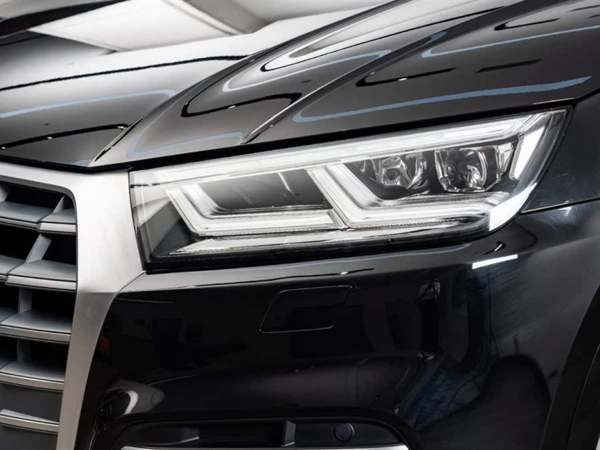奧迪 奧迪Q5L  2020款 45 TFSI 尊享時(shí)尚型圖片
