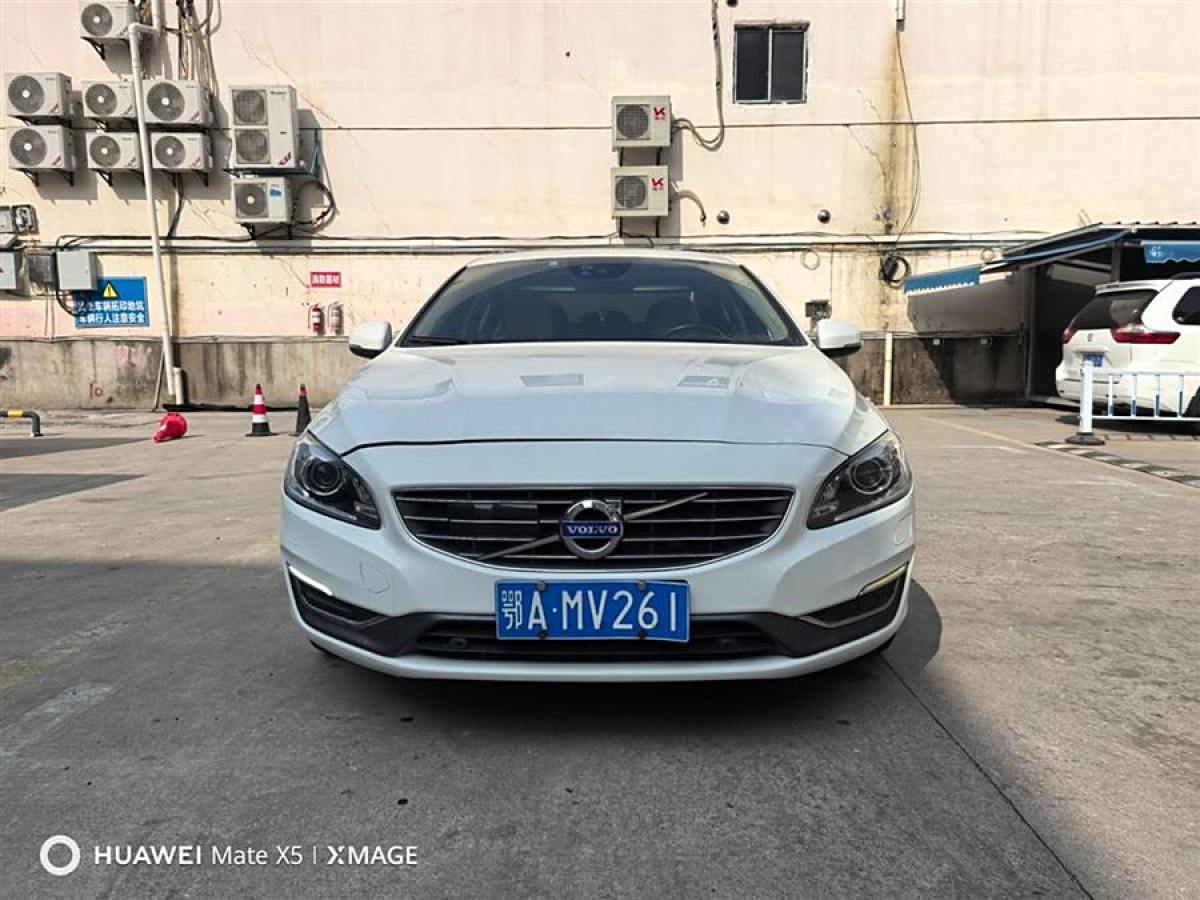 沃爾沃 S60  2014款 S60L 2.0T T5 智馭版圖片