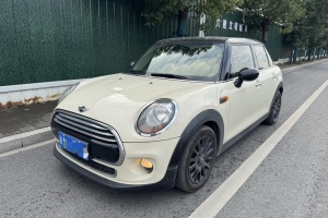 MINI MINI 1.5T COOPER 冰藍色限量版 五門版