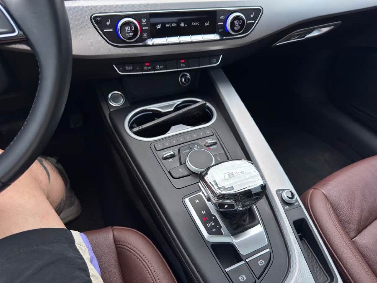奧迪 奧迪A5  2017款 Coupe 40 TFSI 時(shí)尚型圖片