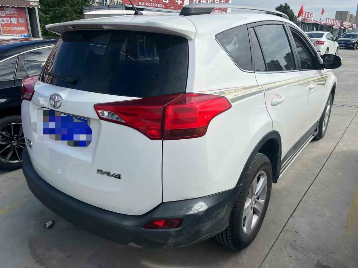 豐田 RAV4 圖片