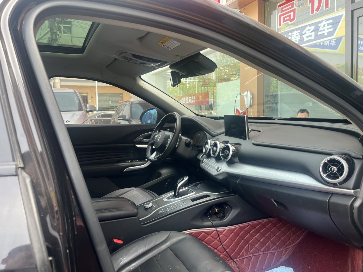 WEY VV7 2019 upgraded 2.0T flagship图片