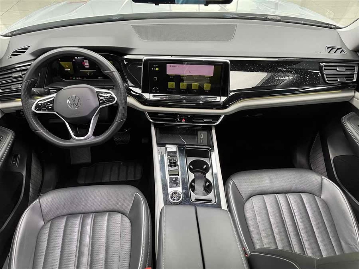 大眾 途昂  2023款 改款 380TSI 四驅(qū)尊崇豪華版圖片