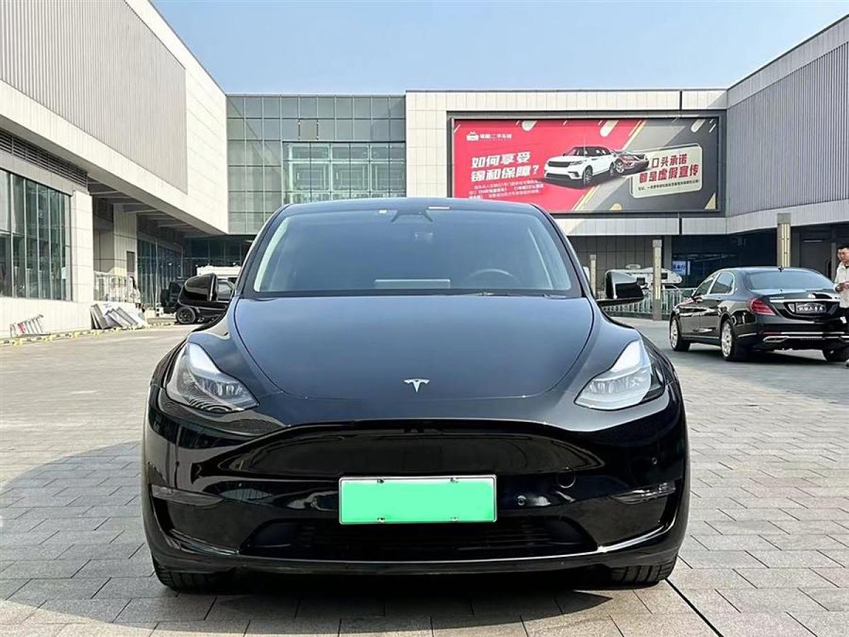 特斯拉 Model 3  2021款 改款 標(biāo)準(zhǔn)續(xù)航后驅(qū)升級(jí)版圖片