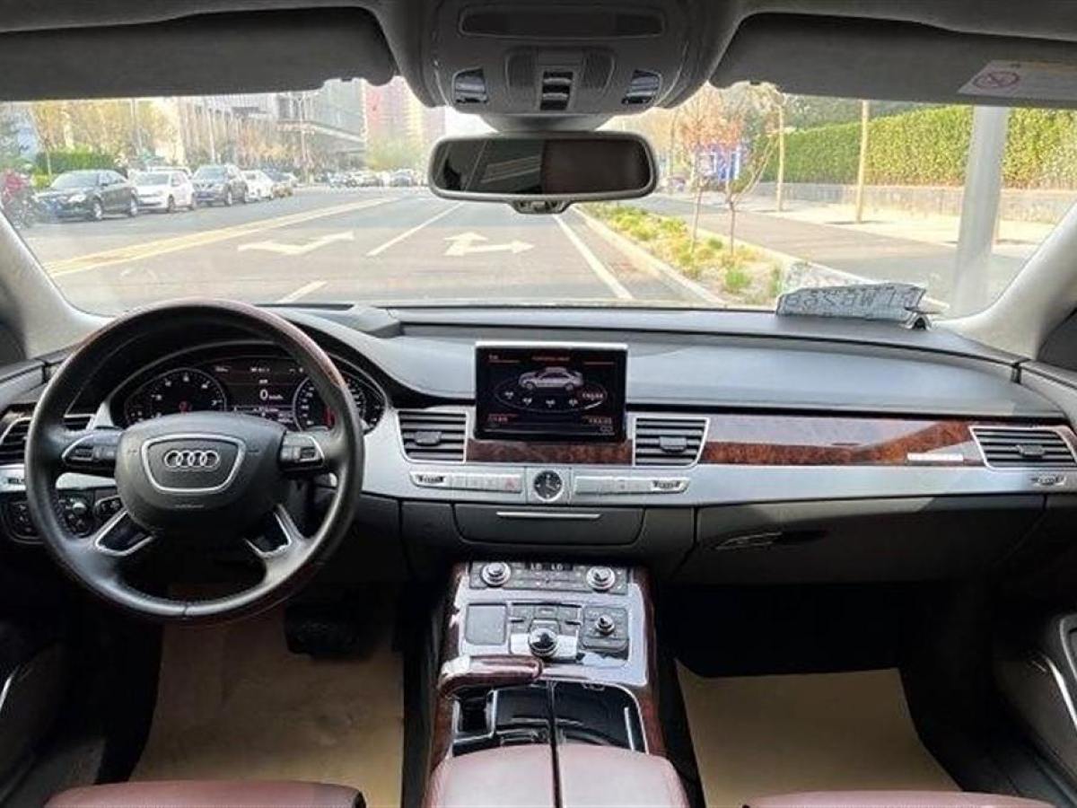 奧迪 奧迪A8  2011款 A8L 3.0 TFSI quattro舒適型(245kW)圖片