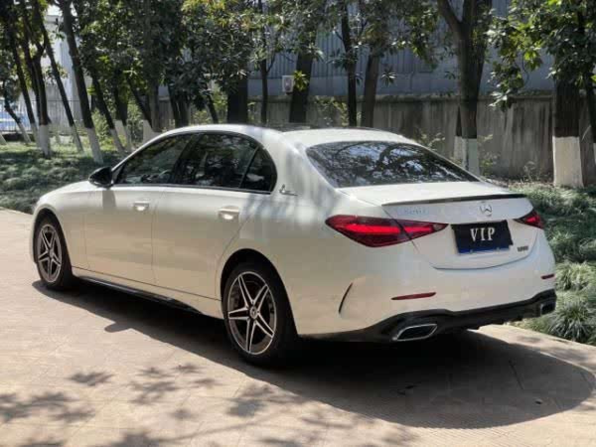 奔馳 奔馳C級(jí)  2021款 C 260 L 運(yùn)動(dòng)版圖片