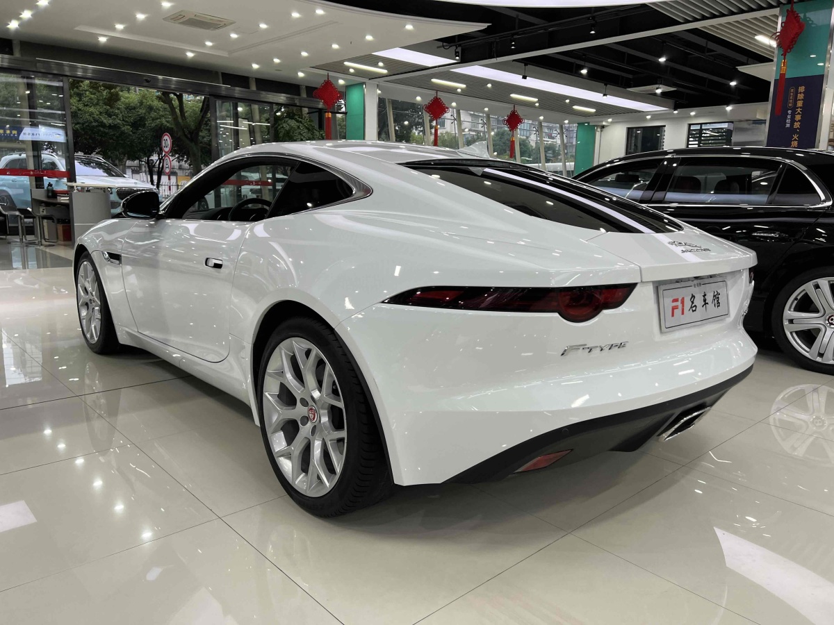 捷豹 F-TYPE  2019款 2.0T 硬頂版圖片