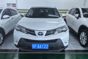 RAV4 丰田 荣放 2.0L CVT两驱风尚版