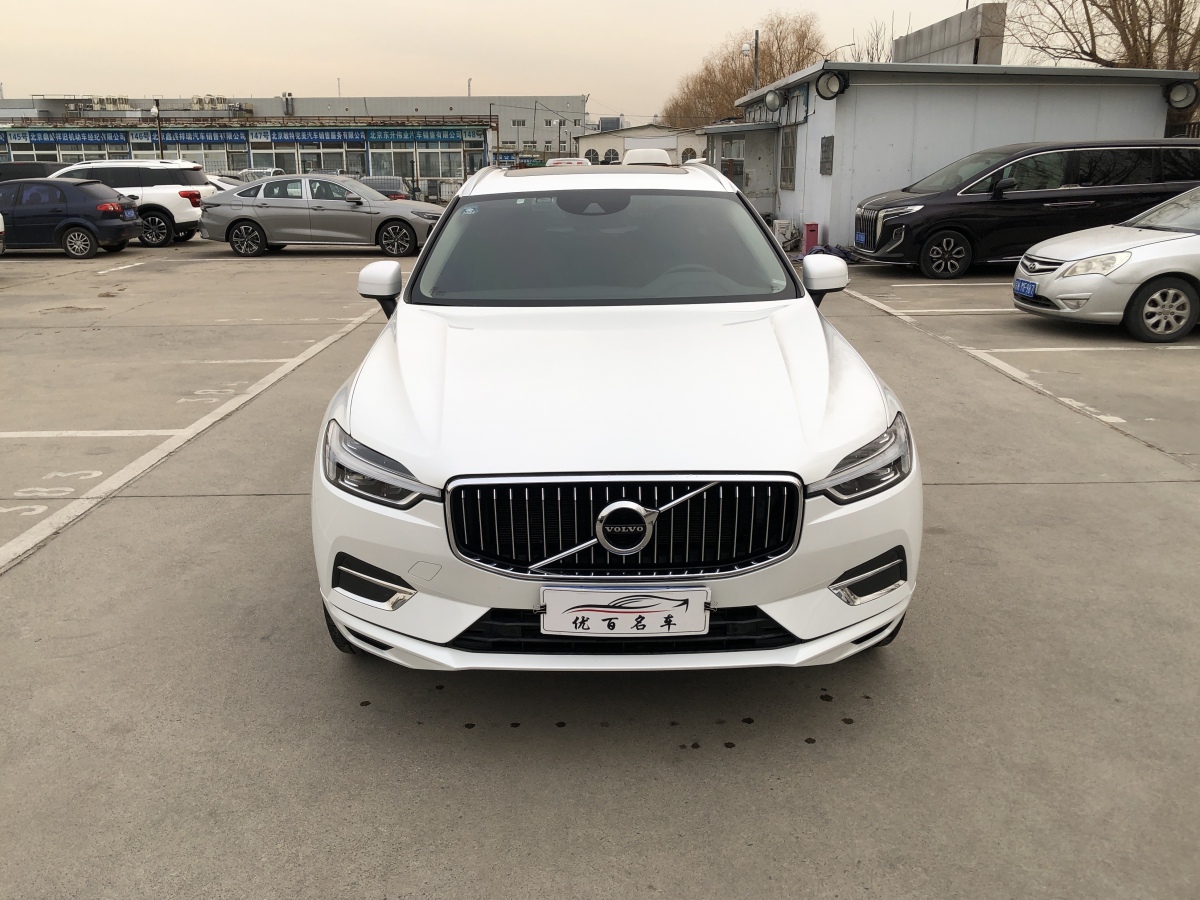 沃爾沃 XC60  2020款 T5 四驅(qū)智逸豪華版圖片