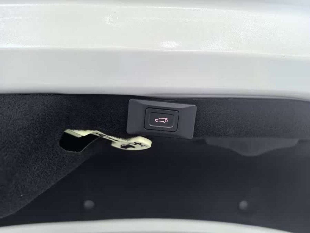 瑪莎拉蒂 Ghibli  2021款 2.0T 鋒芒版圖片