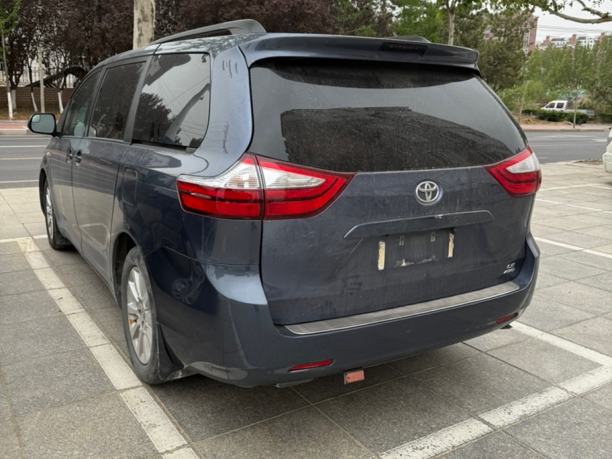 豐田 塞納  2015款 3.5L 四驅(qū)L圖片