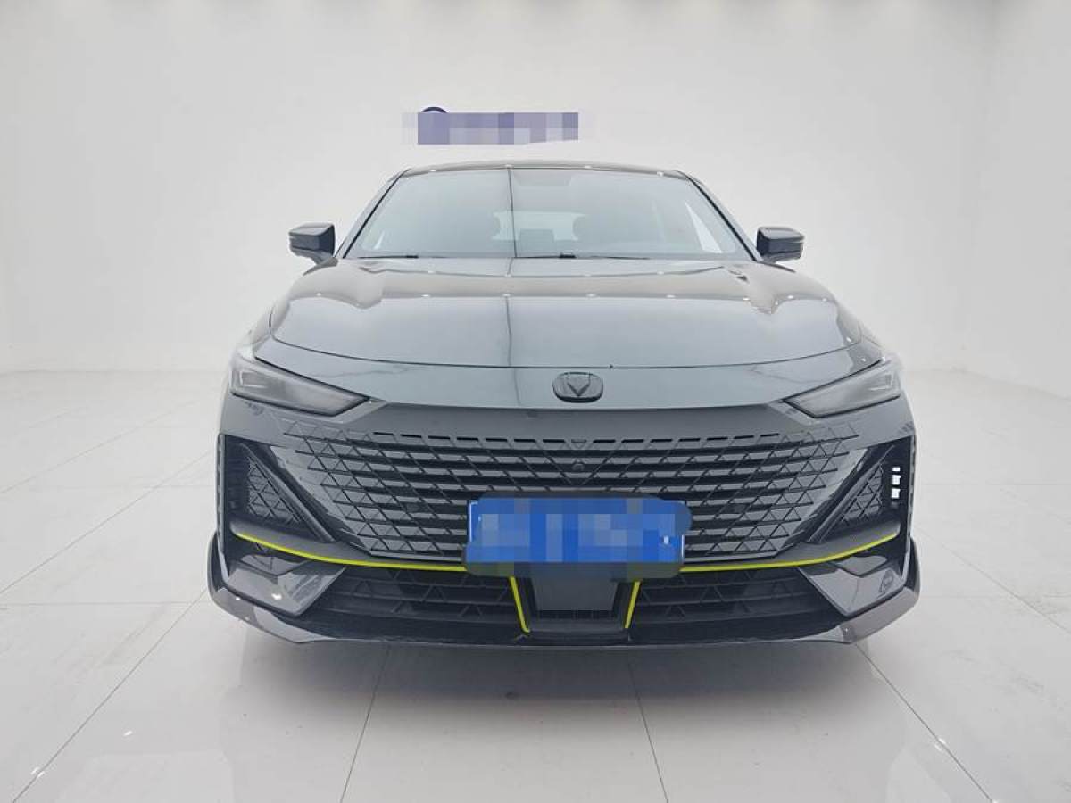 長安 長安UNI-V  2022款 1.5T 運動版圖片