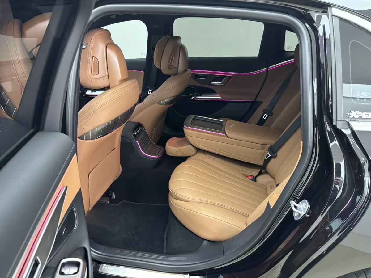 奔馳 奔馳E級  2024款 E 300 L 時尚型圖片