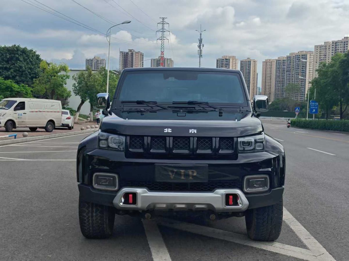 北京 BJ40  2019款 40L 2.3T 自動四驅(qū)越野版圖片