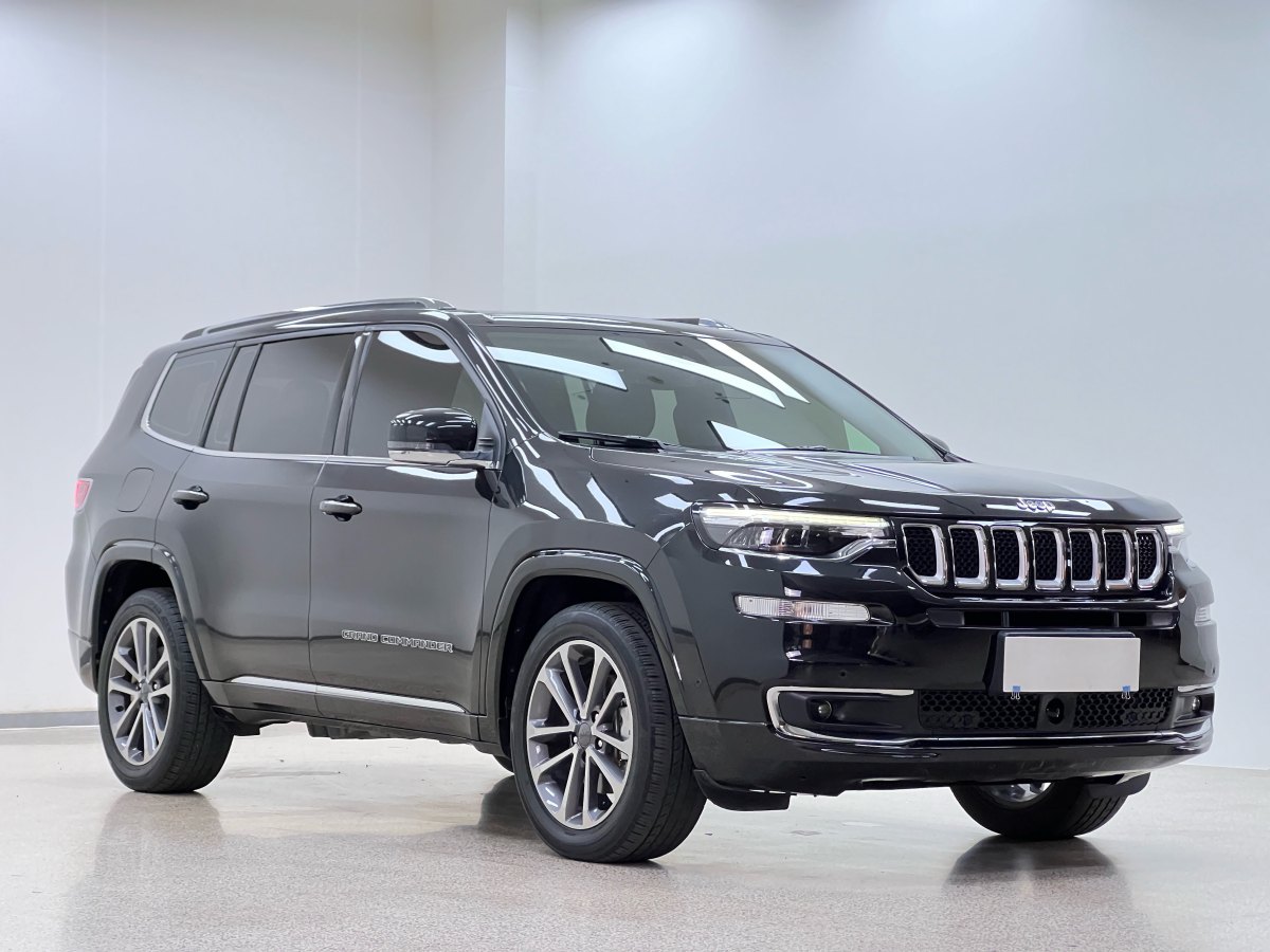 Jeep 大指揮官  2018款 2.0T 四驅(qū)智享版圖片