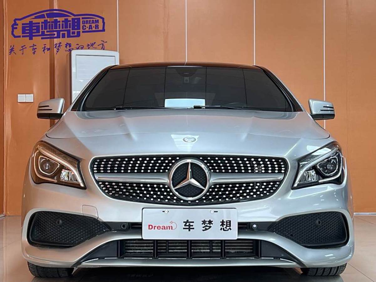 奔馳 奔馳CLA級(jí)  2018款 CLA 200 時(shí)尚型圖片