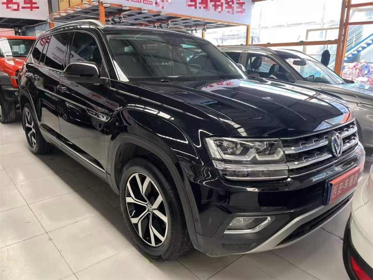 大眾 途昂  2023款 改款 380TSI 四驅(qū)尊崇旗艦版圖片