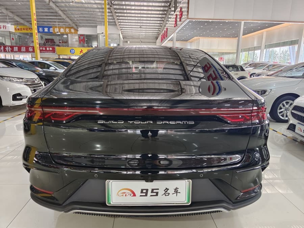 比亞迪 漢  2022款 EV 創(chuàng)世版 715KM前驅(qū)旗艦型圖片