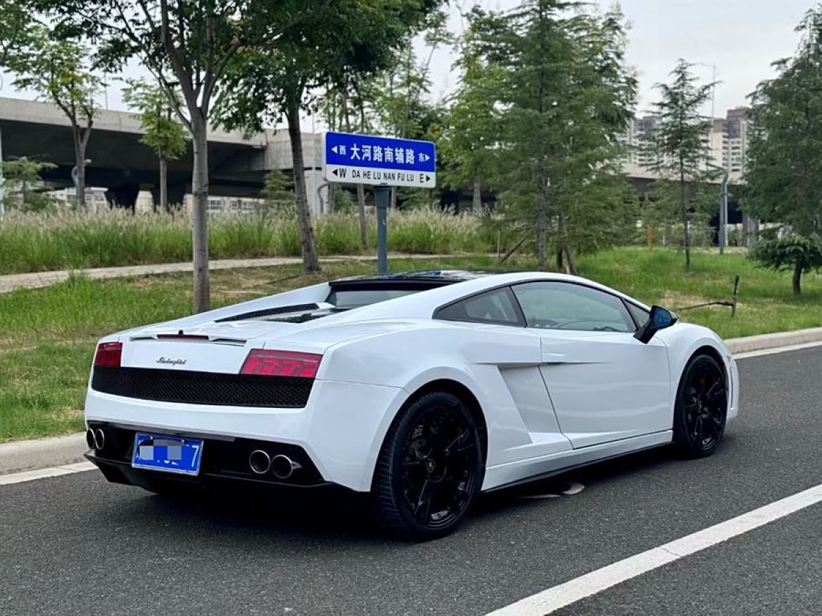 蘭博基尼 Gallardo  2010款 LP 550-2 標(biāo)準(zhǔn)版圖片