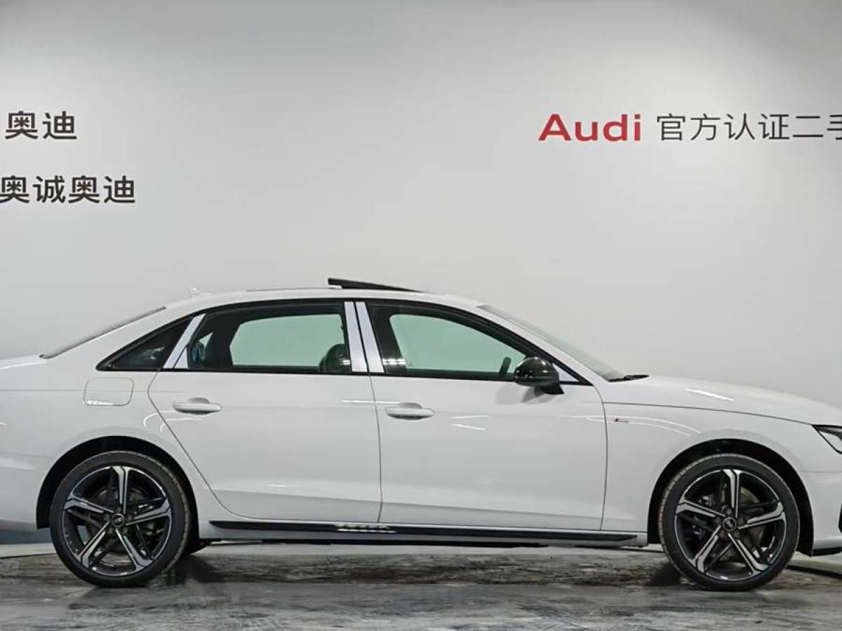 奧迪 奧迪A4L  2024款 40 TFSI 豪華動感型圖片