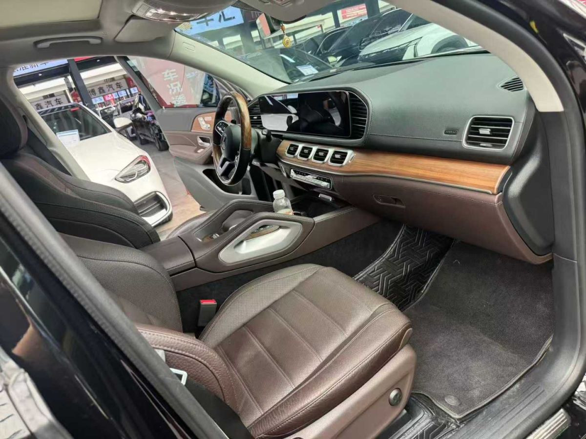 奔馳 奔馳GLS  2023款 GLS 400 4MATIC圖片