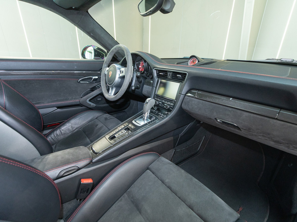保時(shí)捷 911  2015款 Carrera GTS 3.8L圖片