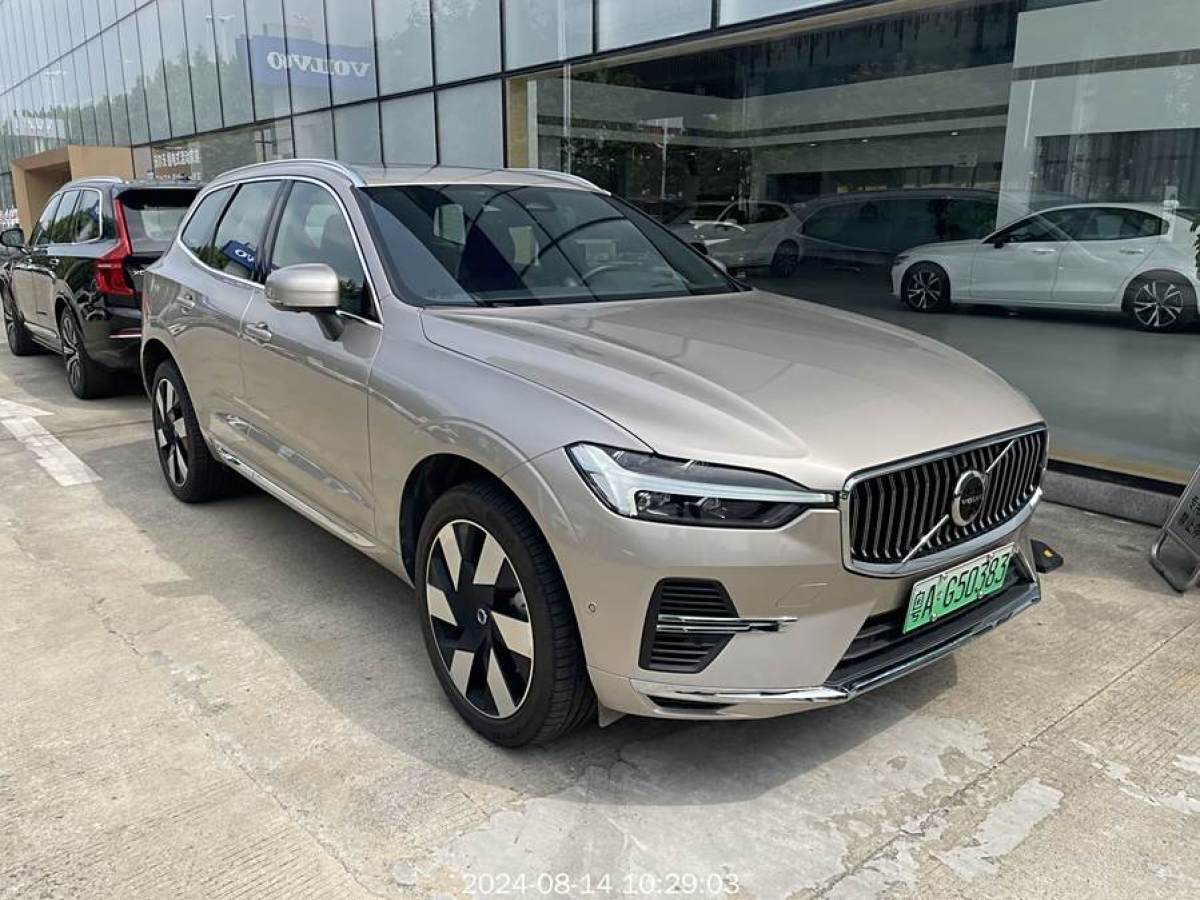 沃爾沃 XC60新能源  2024款 T8 插電混動(dòng) 長(zhǎng)續(xù)航四驅(qū)智雅豪華版圖片