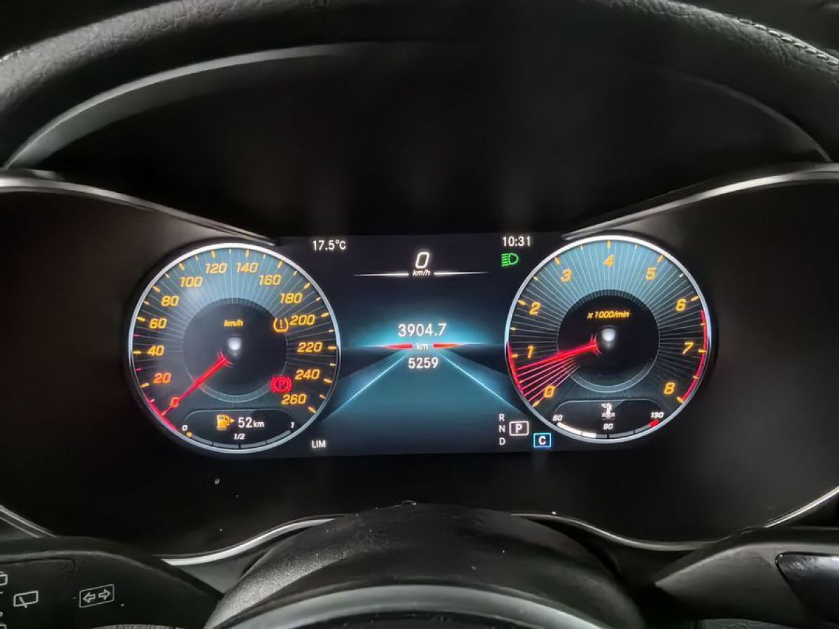 奔驰 奔驰GLC  2022款 改款 GLC 260 L 4MATIC 动感型图片