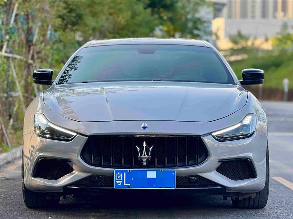 瑪莎拉蒂 Ghibli  2014款 3.0T 標(biāo)準(zhǔn)版圖片