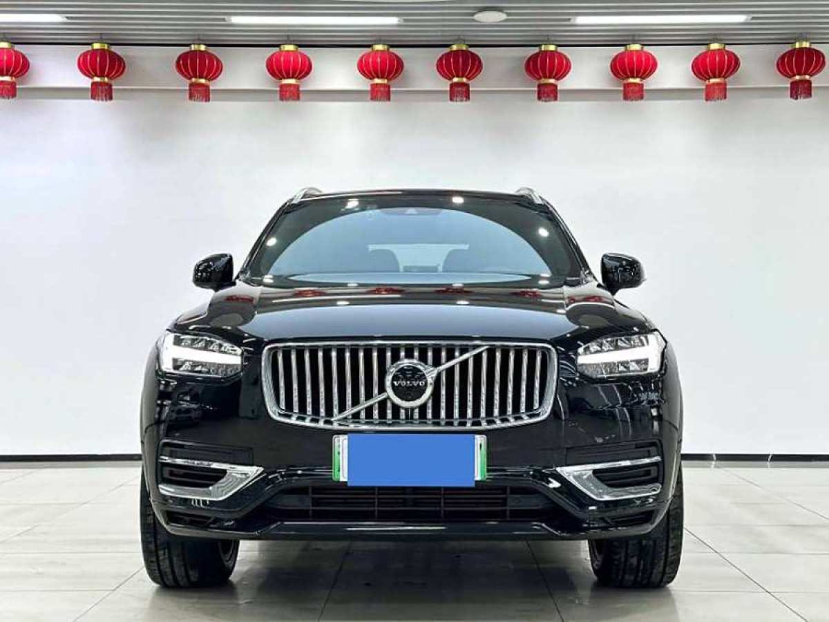 沃爾沃 XC90新能源  2021款 E驅(qū)混動(dòng) T8 智尊豪華版 7座圖片